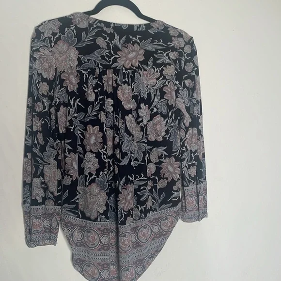 Lucky Brand floral XS top​ - Picture 2 of 5